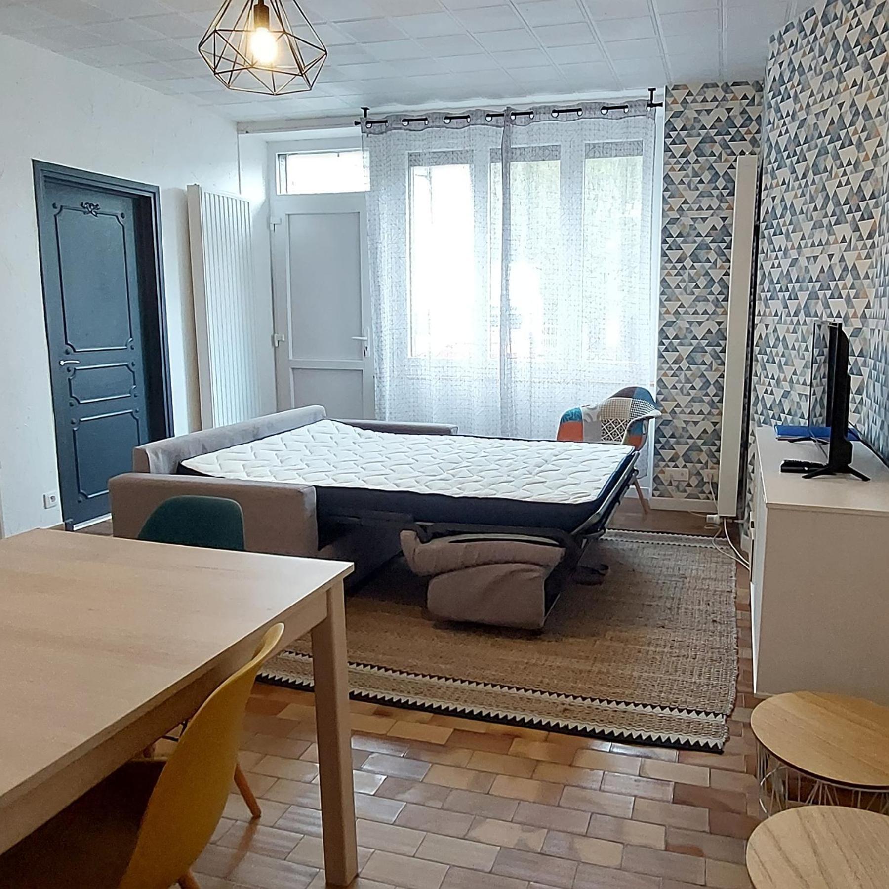 Villa Jean Julien - Le Sancy - Appartement T3 - 65M2 - 8 Personnes เลอมงต์-ดอร์ ภายนอก รูปภาพ